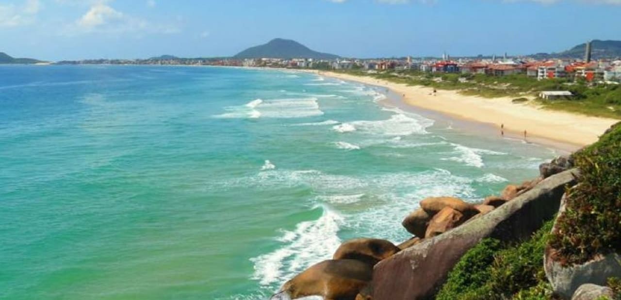 Praia Dos Ingleses Conheça Uma Das Melhores Praias De Florianópolis Blackpot Restaurant 8376